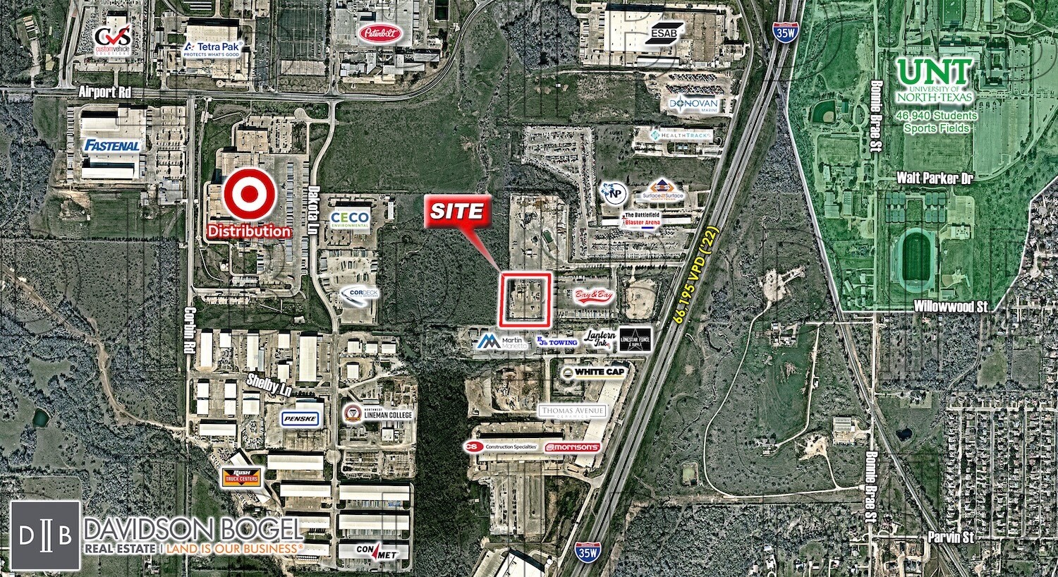 1526 I-35 W, Denton, TX à louer Photo principale– Image 1 sur 4