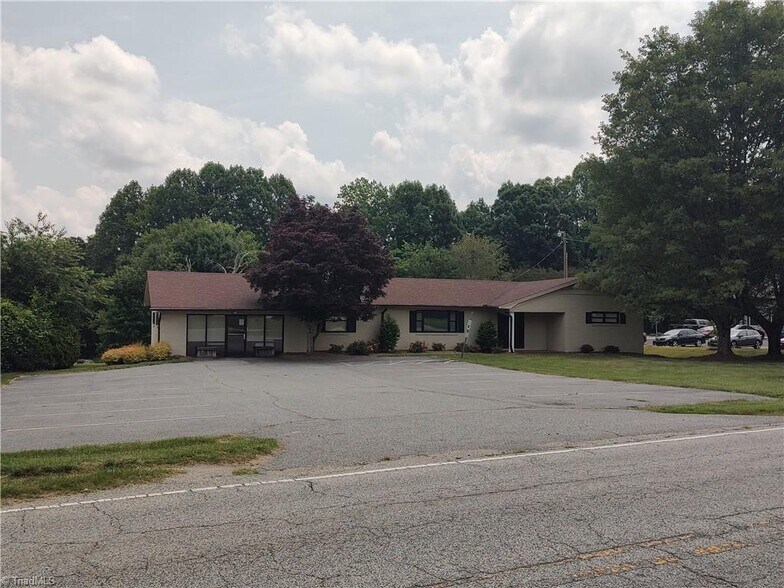 11362 Old US Highway 52, Winston-Salem, NC à vendre - Photo de l’immeuble – Image 2 sur 2