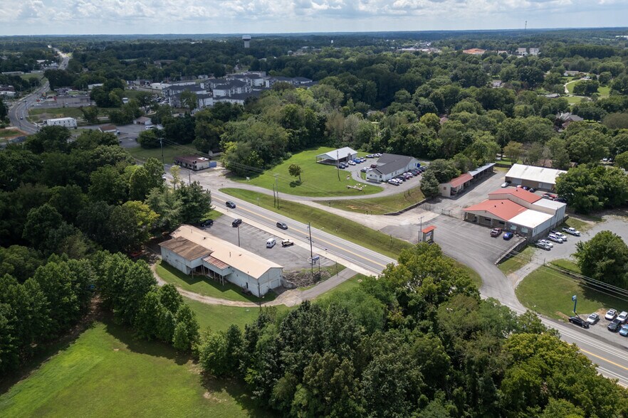 3336 US-31W, White House, TN à vendre - Photo de l’immeuble – Image 3 sur 14