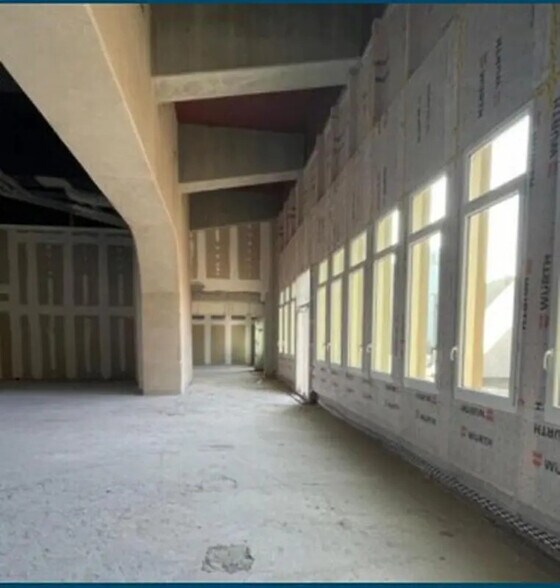 Place De La Pergola, Cergy à louer - Photo de l’immeuble – Image 2 sur 6