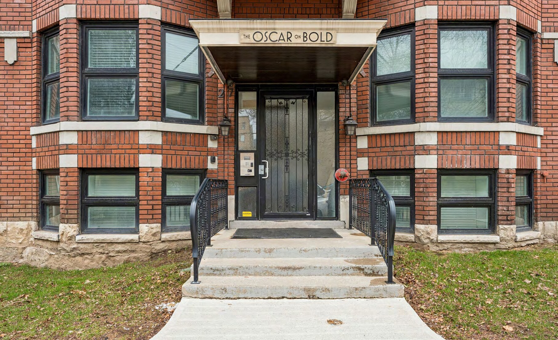 27 Bold St, Hamilton, ON à vendre Photo de l’immeuble– Image 1 sur 29