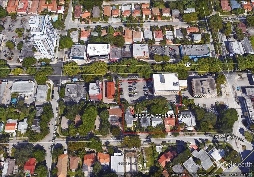 SW 22nd Ter, Miami, FL à vendre - Aérien – Image 2 sur 3