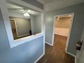 4011 W Outer Rd, Arnold, MO à louer Photo intérieure– Image 2 sur 11