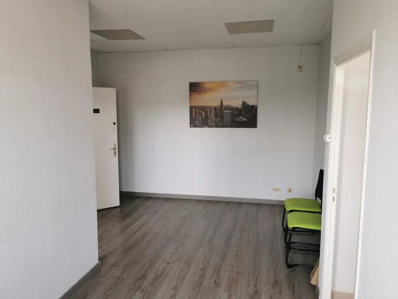Bureau dans Mougins à louer - Photo de l’immeuble – Image 3 sur 6
