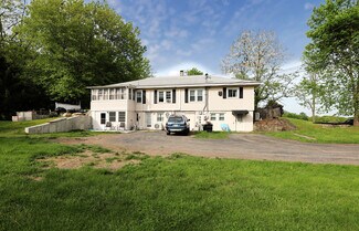 Plus de détails pour 110 S Riverside Rd, Highland, NY - Logement à vendre
