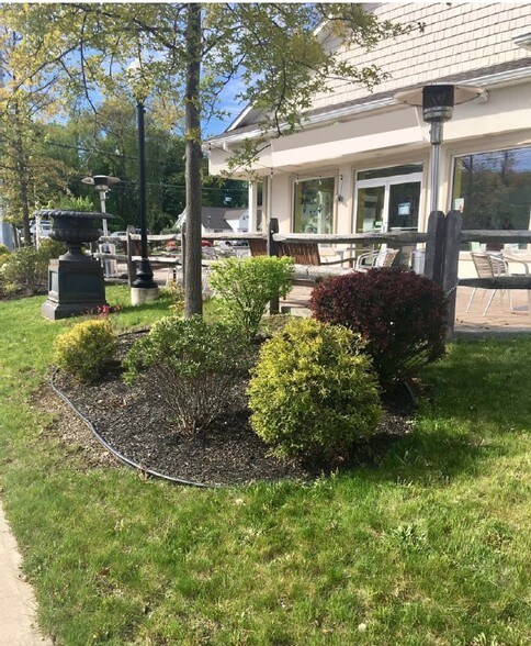1821 E Main St, Mohegan Lake, NY à louer - Photo de l’immeuble – Image 3 sur 52