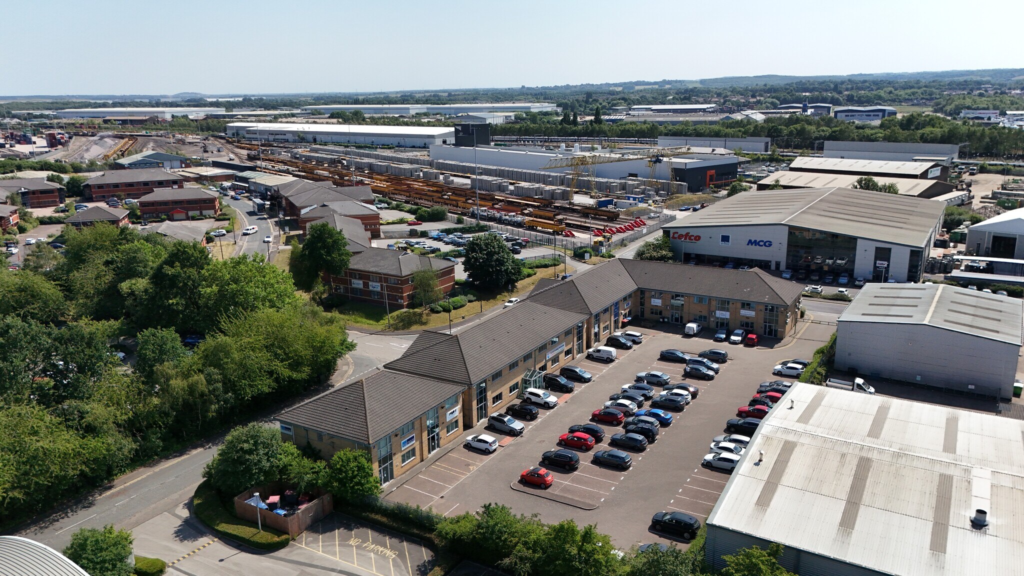 Railway Ct, Doncaster à louer Aérien– Image 1 sur 6