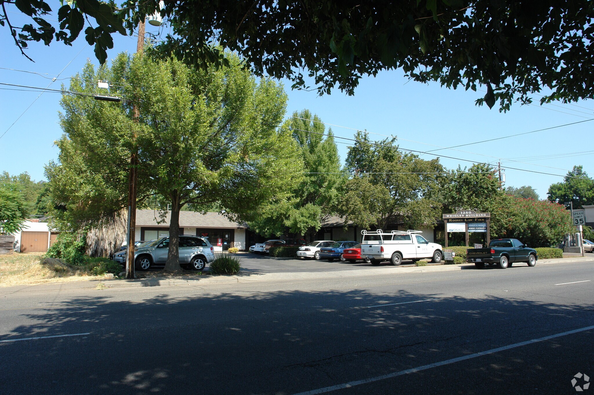 1280 E 9th St, Chico, CA à louer Photo principale– Image 1 sur 12
