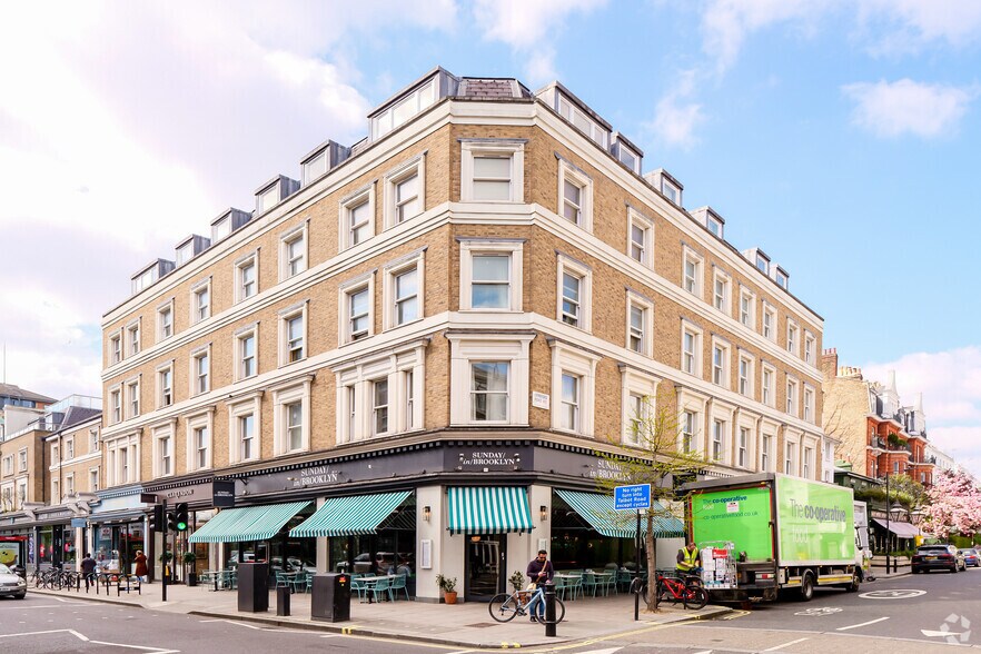 102 Westbourne Grove, Londres à louer - Photo principale – Image 2 sur 4