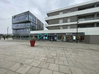 Plus de détails pour Local commercial à louer