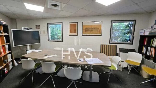 Plus de détails pour Bureau à vendre