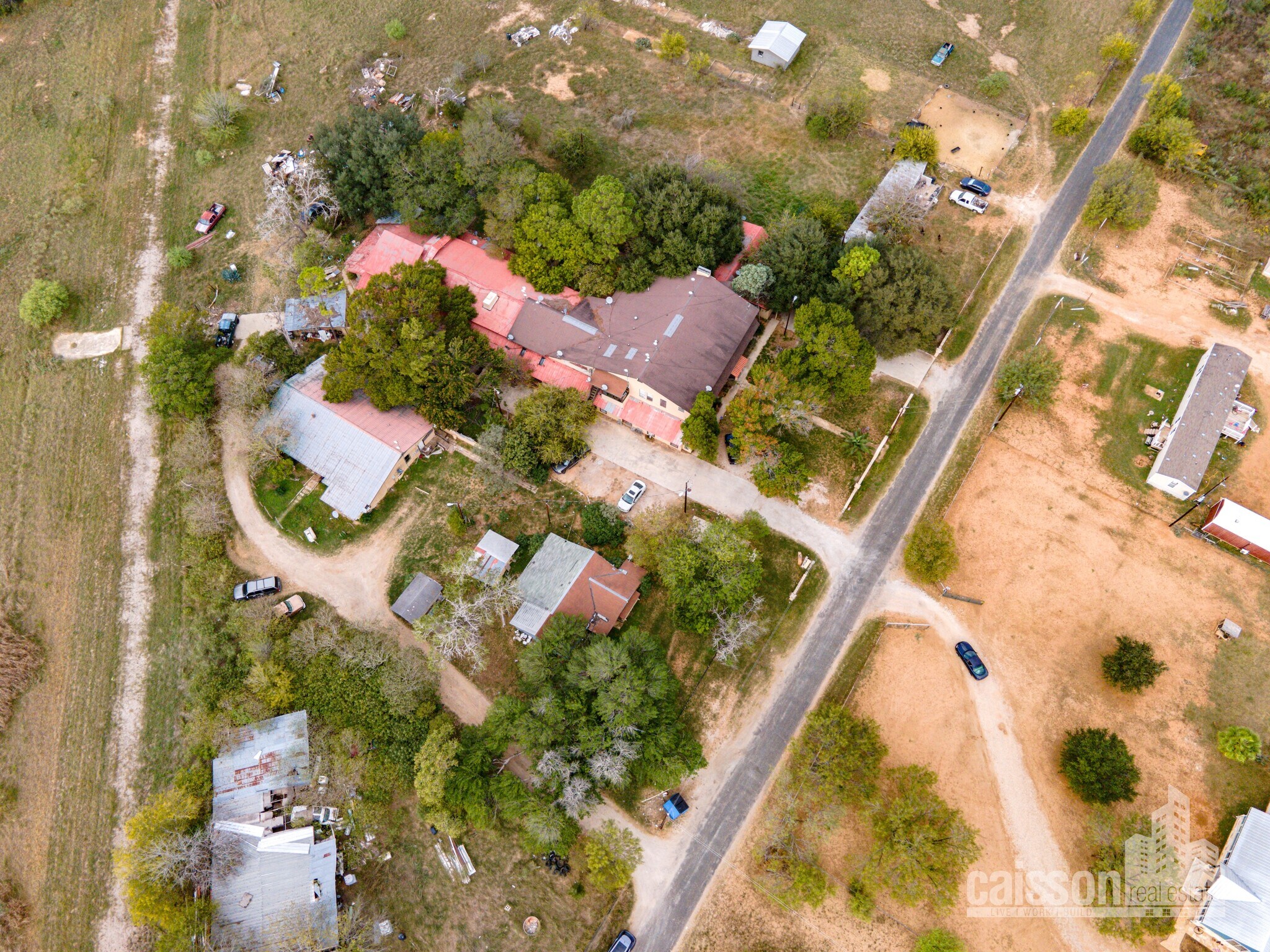 4061 County Road 676, Devine, TX à vendre Photo principale– Image 1 sur 4