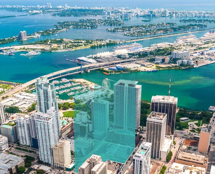 251 E Flagler St, Miami, FL à vendre - Aérien – Image 1 sur 9