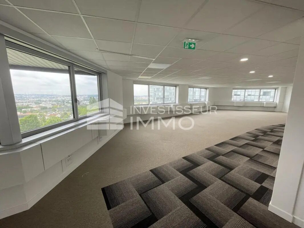 9 Porte De Neuilly, Noisy-le-Grand à louer Photo de l’immeuble– Image 1 sur 5