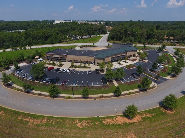 100-130 Allawood Ct, Simpsonville, SC à vendre - Photo de l’immeuble – Image 3 sur 13