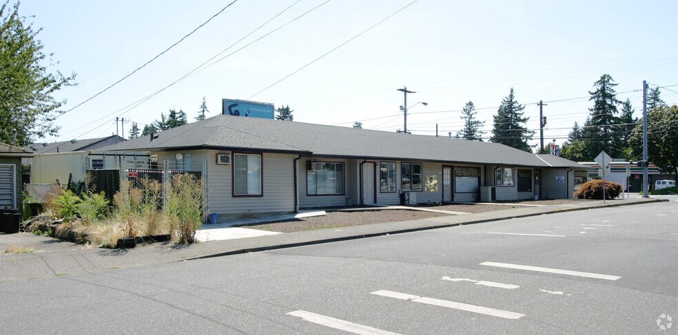 12208-12222 SE Market St, Portland, OR à louer - Photo de l’immeuble – Image 2 sur 36