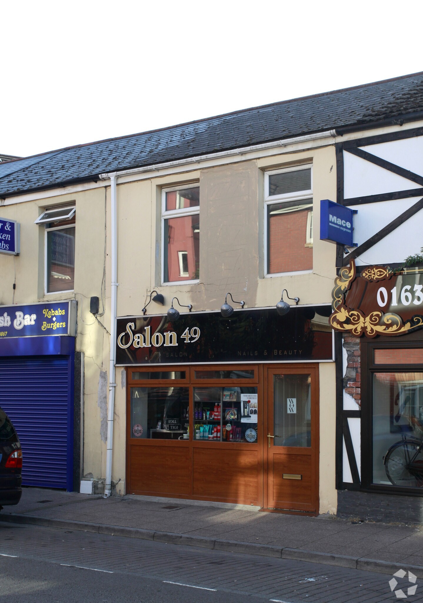 49 Windsor Rd, Neath à louer Photo principale– Image 1 sur 4