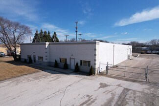 Plus de détails pour 1480 N Springdale Rd, Waukesha, WI - Industriel/Logistique à louer