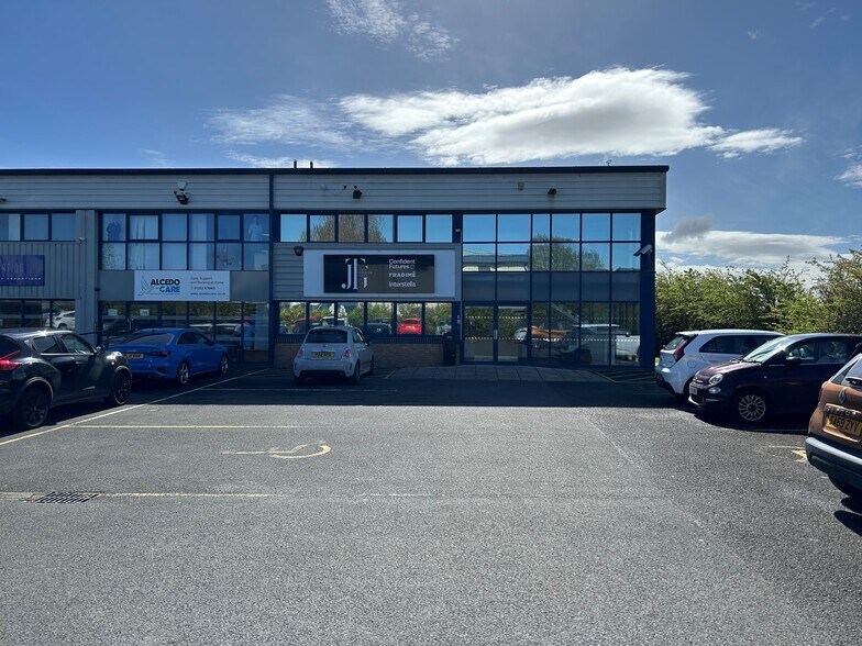 6 Whitehills Dr, Blackpool à vendre - Photo de l’immeuble – Image 1 sur 10