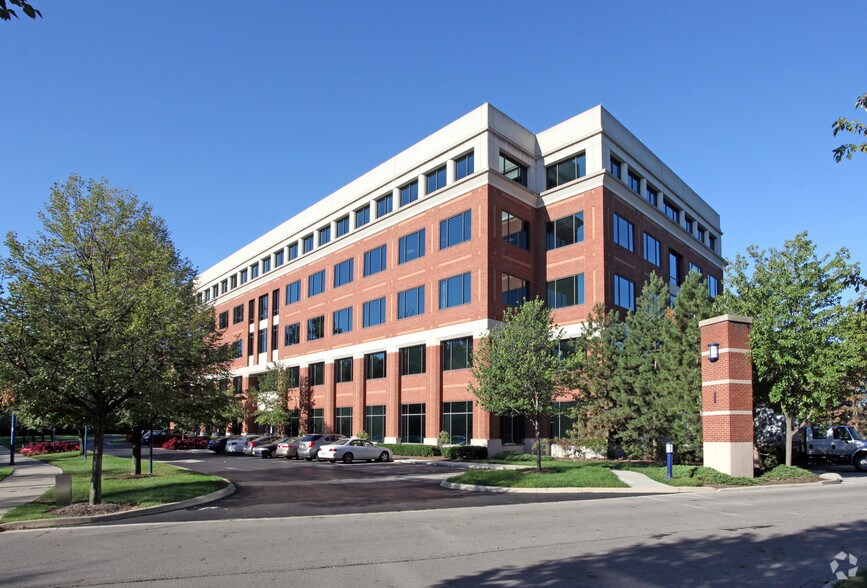 1 Easton Oval, Columbus, OH à louer - Photo de l’immeuble – Image 3 sur 13