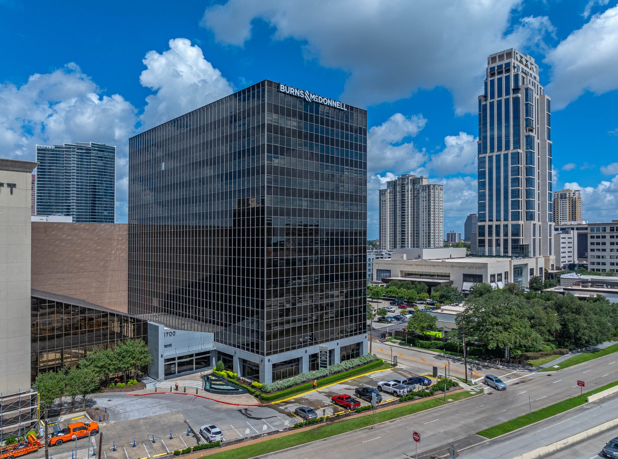 1700 West Loop S, Houston, TX à vendre Photo principale– Image 1 sur 15