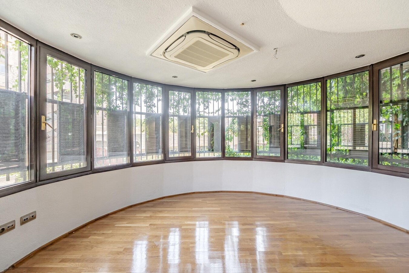 Avenida de América, 37, Madrid, MAD 28002 - Lot - - - Photo intérieure - Image 1 of 25