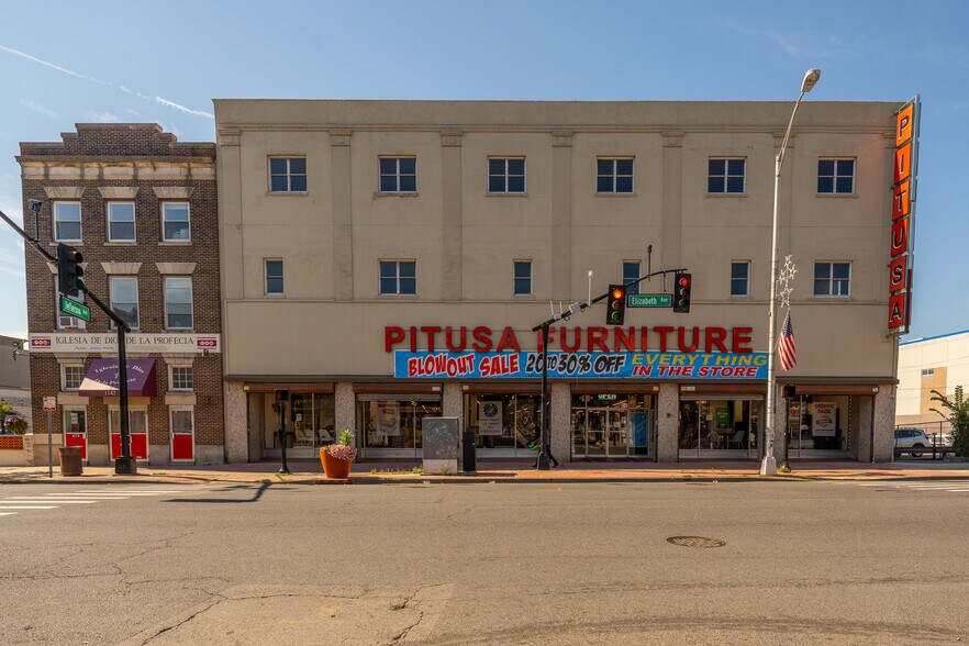 1144 Elizabeth Ave, Elizabeth, NJ à vendre - Photo principale – Image 1 sur 29
