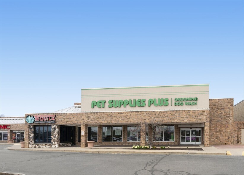 6306-6410 W Jefferson Blvd, Fort Wayne, IN à vendre - Photo de l’immeuble – Image 3 sur 13