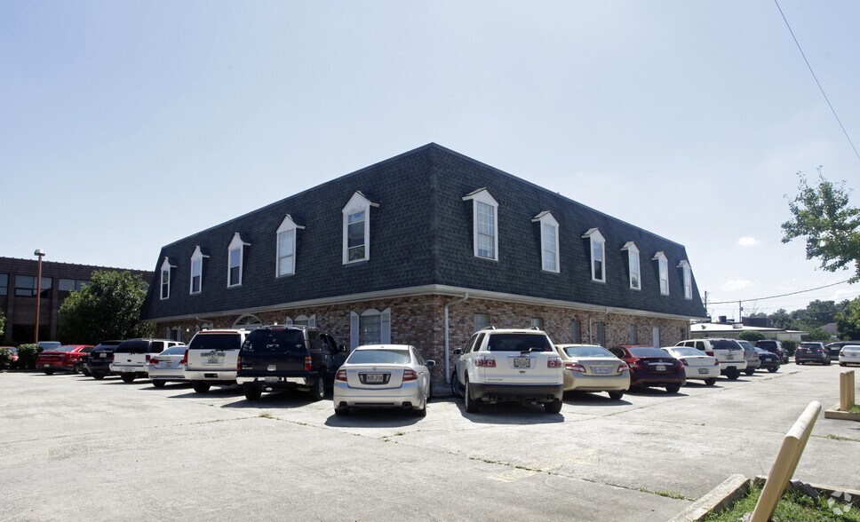 4520 Wichers Dr, Marrero, LA à louer - Photo de l’immeuble – Image 3 sur 21
