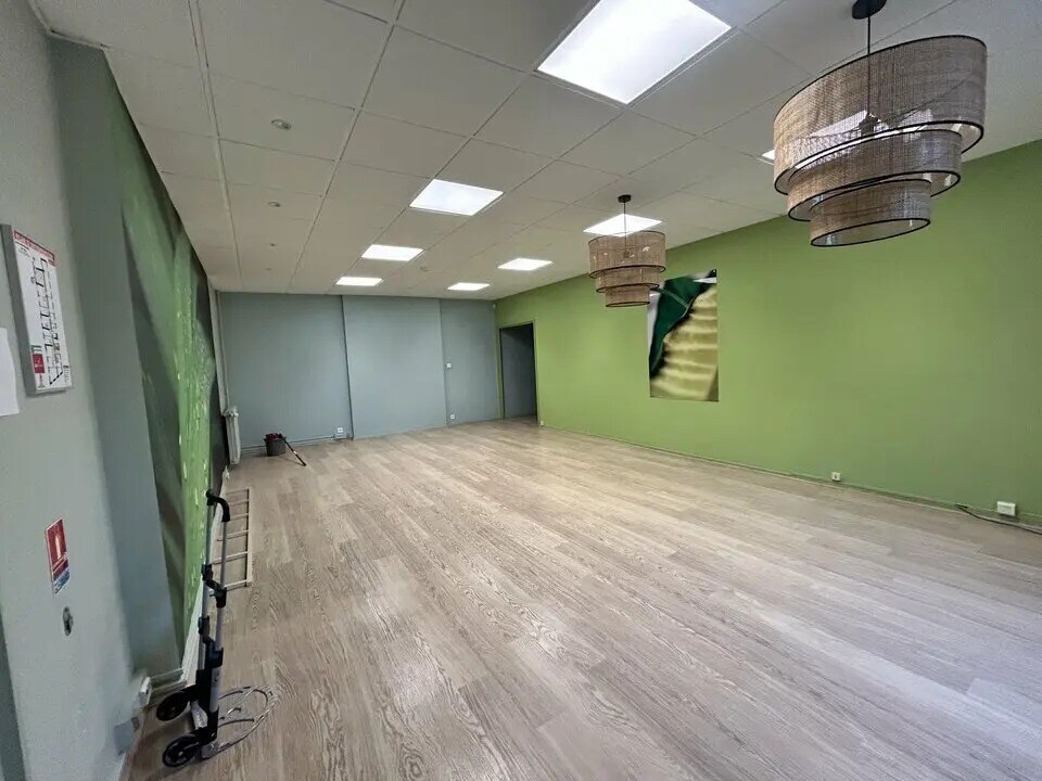 Bureau dans Chalon-sur-Saône à louer Photo intérieure– Image 1 sur 7