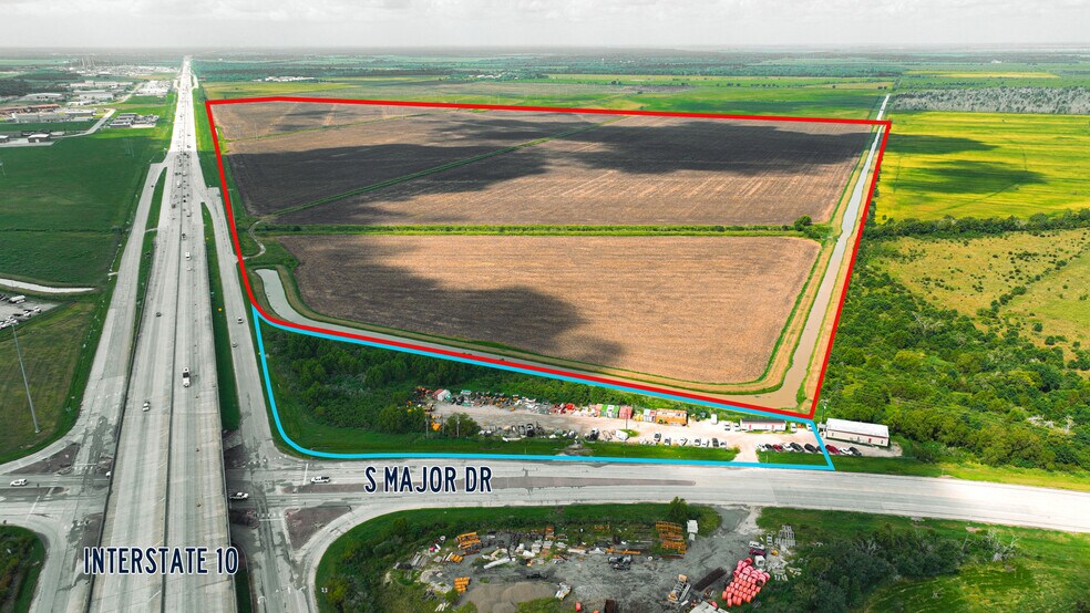 Interstate 10, Beaumont, TX à vendre - Aérien – Image 1 sur 21