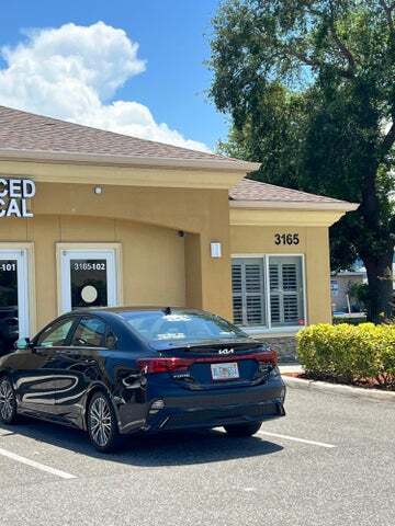 3165 Suntree Blvd, Rockledge, FL à louer - Photo de l’immeuble – Image 2 sur 19