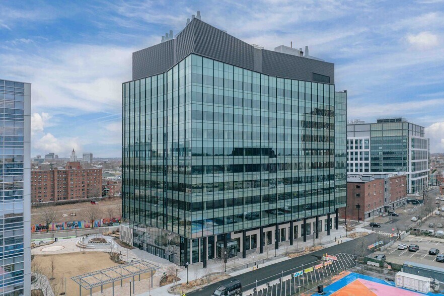 808 Windsor, Somerville, MA à louer - Photo de l’immeuble – Image 2 sur 8