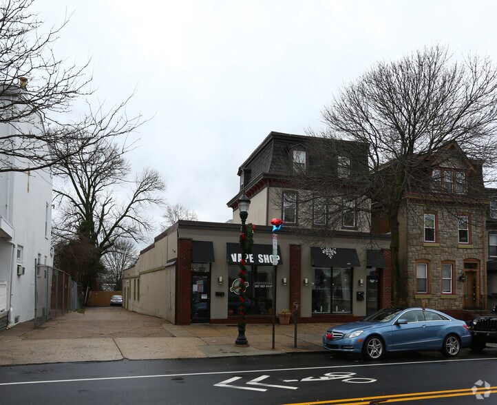 6212-6214 Ridge Ave, Philadelphia, PA à louer - Photo principale – Image 1 sur 9