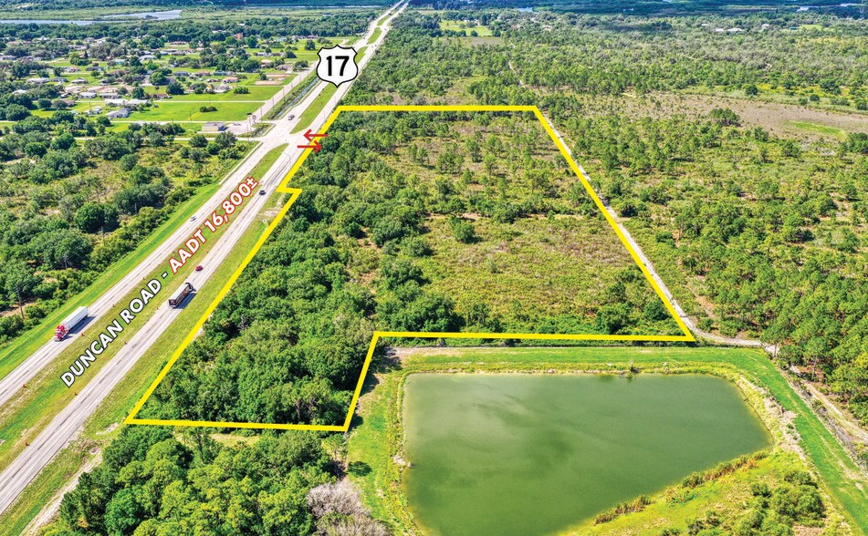 2201 Duncan Rd, Punta Gorda, FL à vendre - Photo principale – Image 1 sur 4