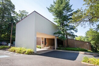 Plus de détails pour 800 W State St, Doylestown, PA - Bureau/Médical à louer