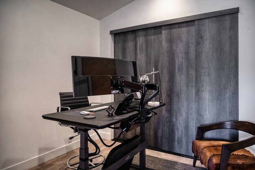 8325 W Happy Valley Rd, Peoria, AZ à louer - Photo de l’immeuble – Image 3 sur 13