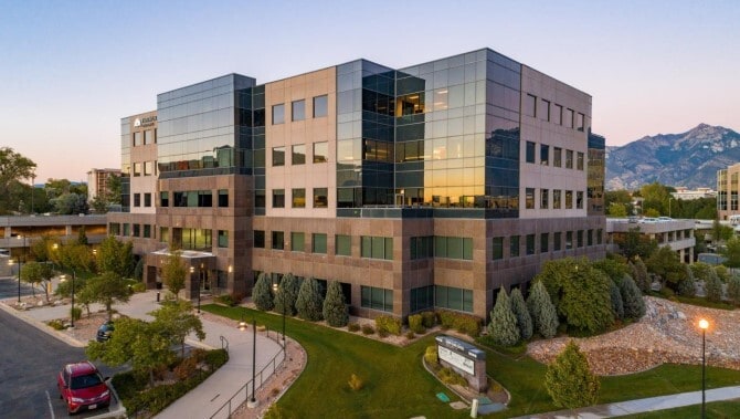 9815 S Monroe St, Sandy, UT à louer Photo principale– Image 1 sur 2