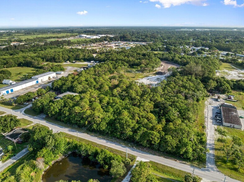 Angle Road & Metzger Rd, Fort Pierce, FL à vendre - Photo de l’immeuble – Image 3 sur 14