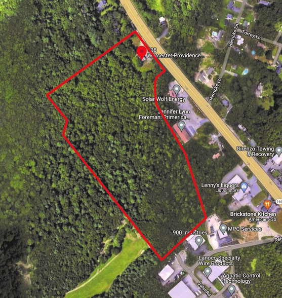 128 Worcester Providence Tpke, Millbury, MA à vendre - Photo principale – Image 1 sur 3