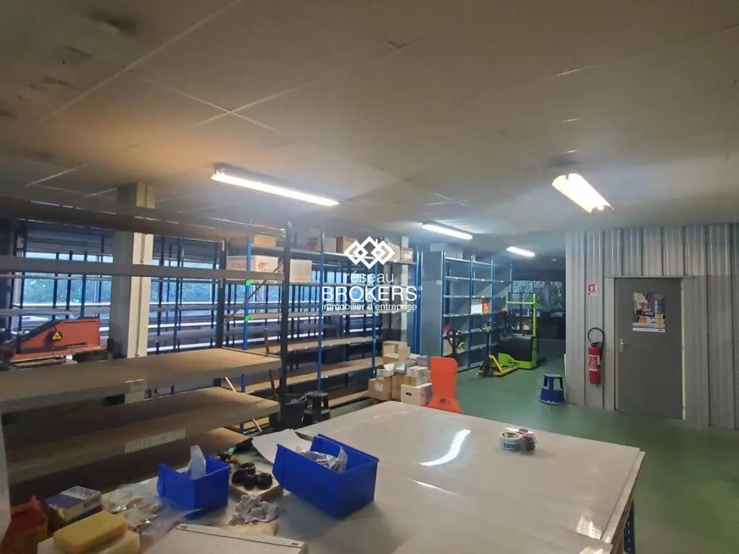 Industriel/Logistique dans Annecy à louer Photo intérieure– Image 1 sur 10