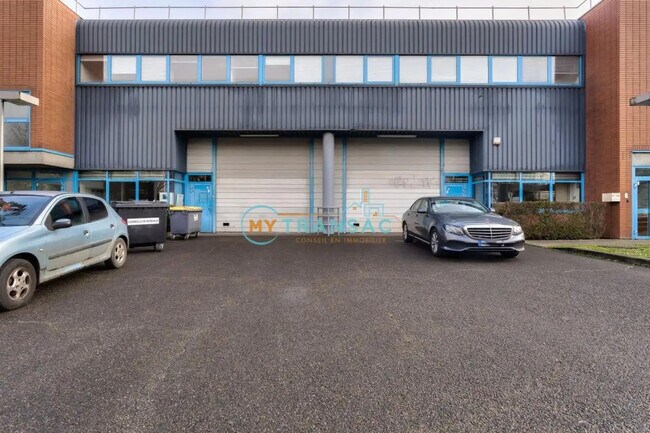 Plus de détails pour Local d'activités à louer