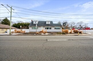 Plus de détails pour 930 Sunrise Hwy, North Babylon, NY - Bureau à vendre