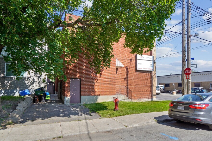 4845-4849 Rue D'amiens, Montréal, QC à vendre - Photo de l’immeuble – Image 3 sur 13