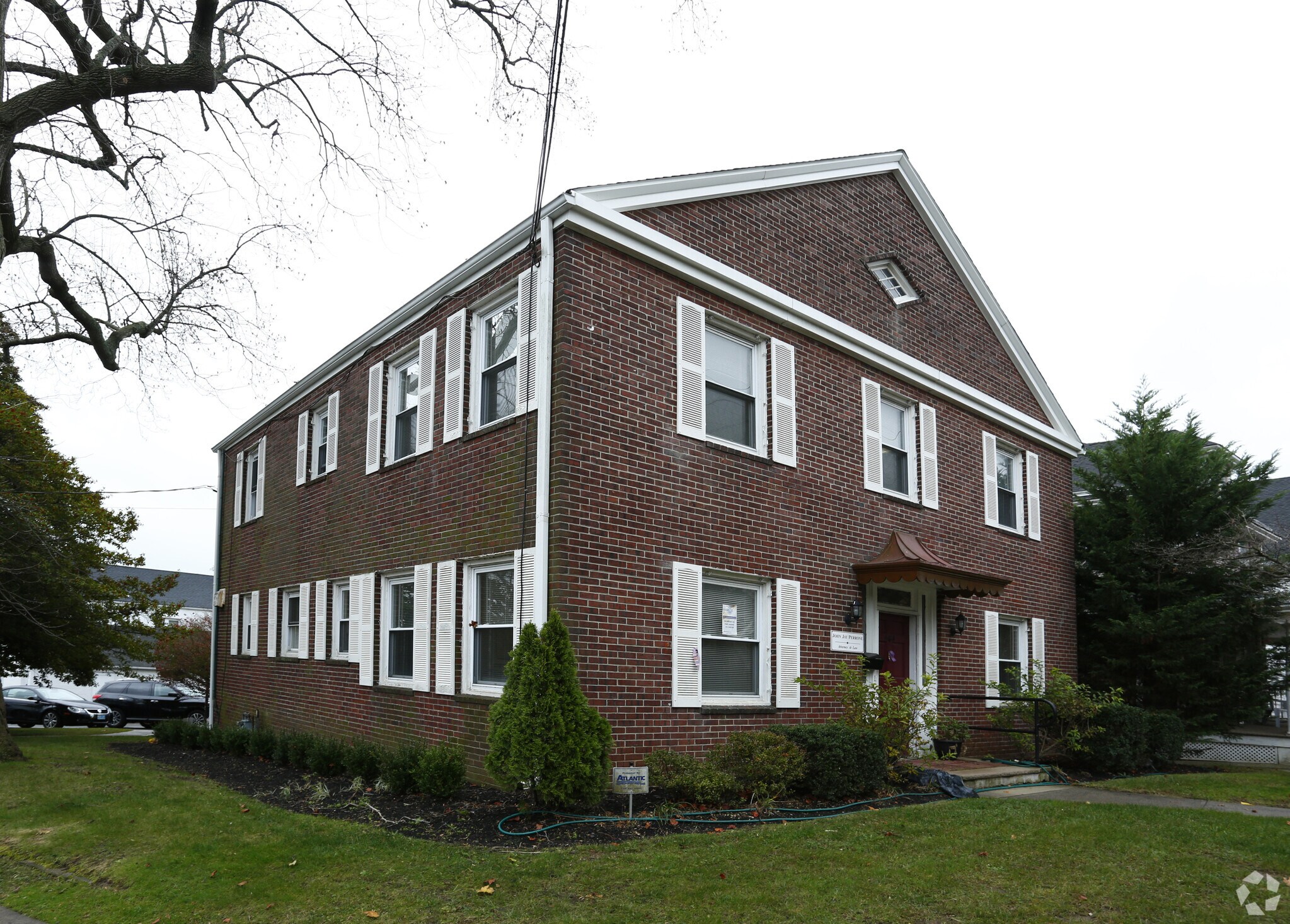 464 Broadway, Long Branch, NJ à louer Photo principale– Image 1 sur 8