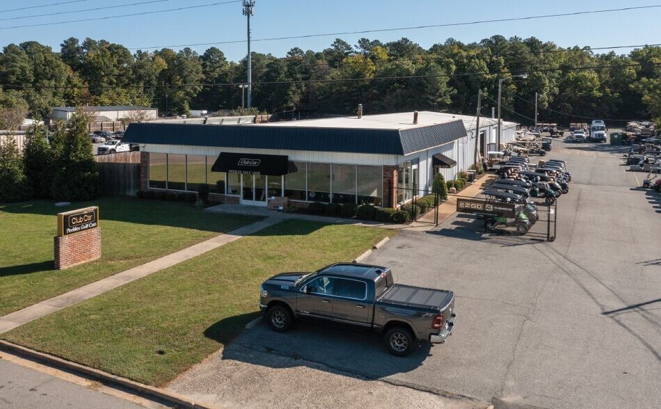 8615 Telegraph Rd, Glen Allen, VA à louer - Photo de l’immeuble – Image 3 sur 4