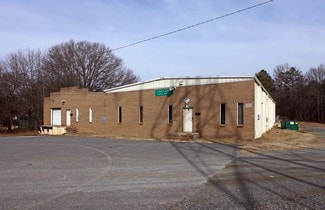 Plus de détails pour 304-306 E Jenkins St, Dallas, NC - Industriel/Logistique à vendre