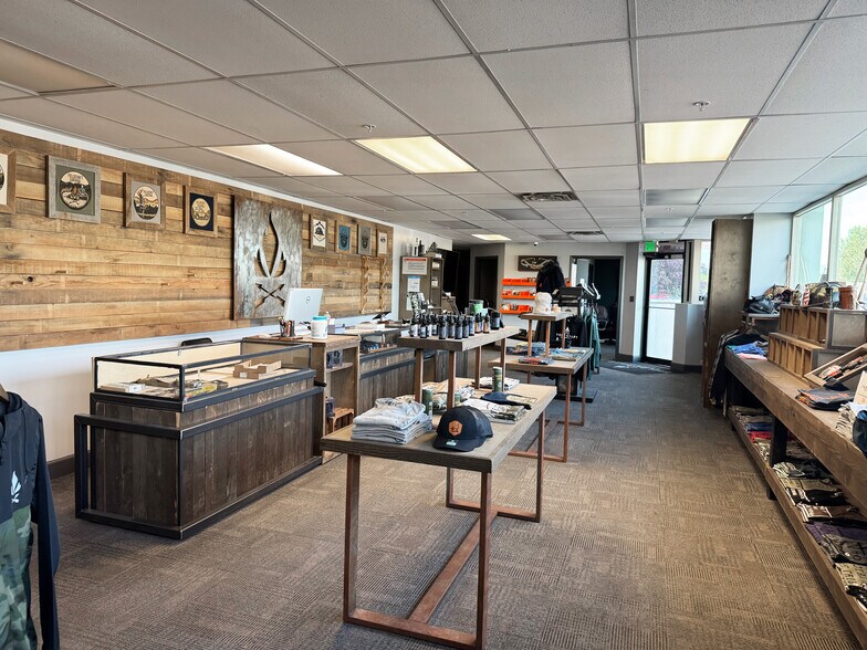 1825 S East Bay Blvd, Provo, UT à louer - Photo intérieure – Image 3 sur 24