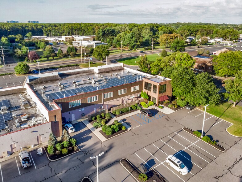 3747 Church Rd, Mount Laurel, NJ à louer - Photo de l’immeuble – Image 3 sur 21