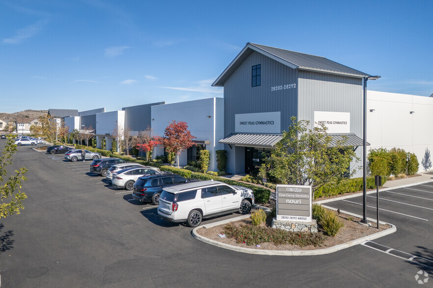 28202-28292 Airoso St, Rancho Mission Viejo, CA à louer - Photo de l’immeuble – Image 3 sur 13